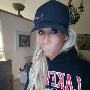 Meet your Posher, Jen